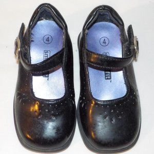 Smart Fit shoes sz 4 Baby Girl black